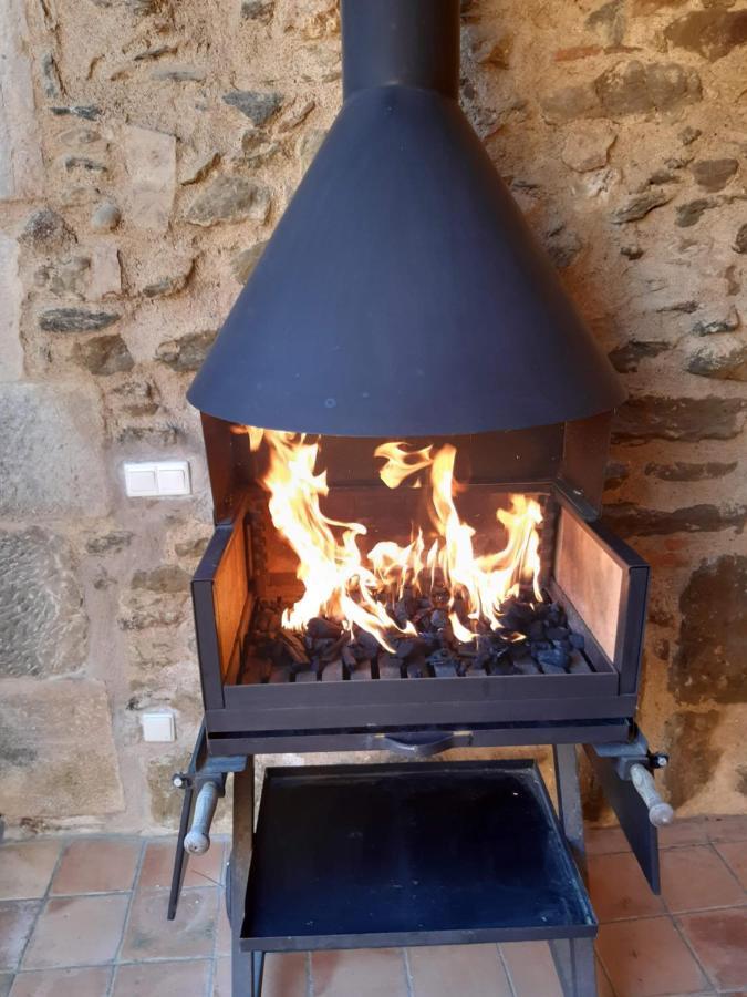 Monells - Casa Rural - Can Felip Luaran gambar