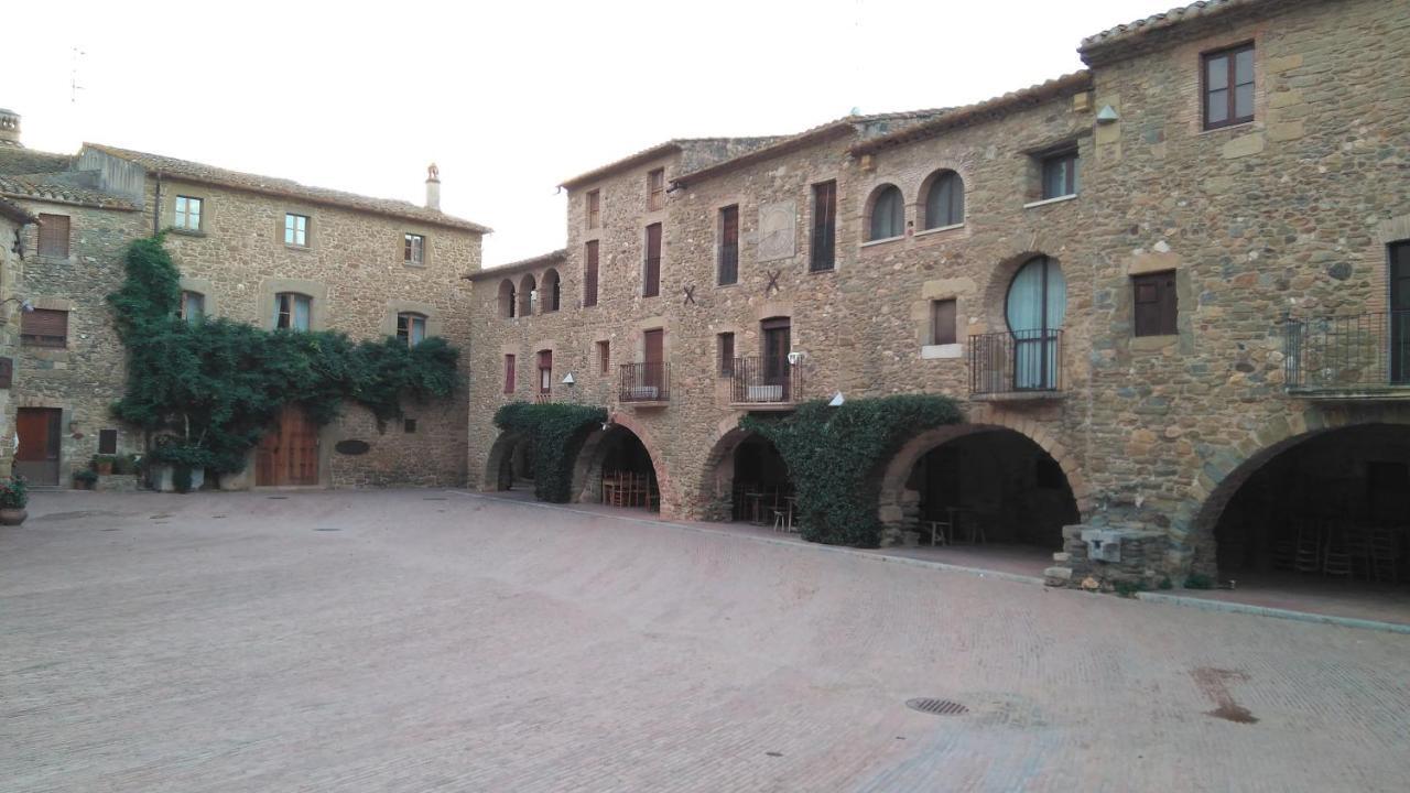 Monells - Casa Rural - Can Felip Luaran gambar